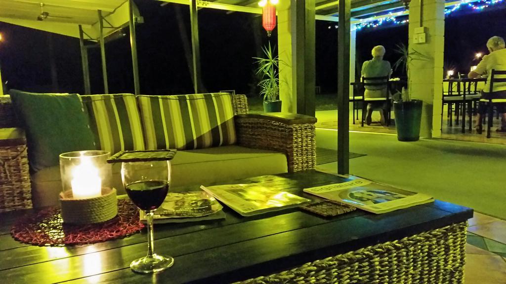 Bramston Beach Motel Εξωτερικό φωτογραφία