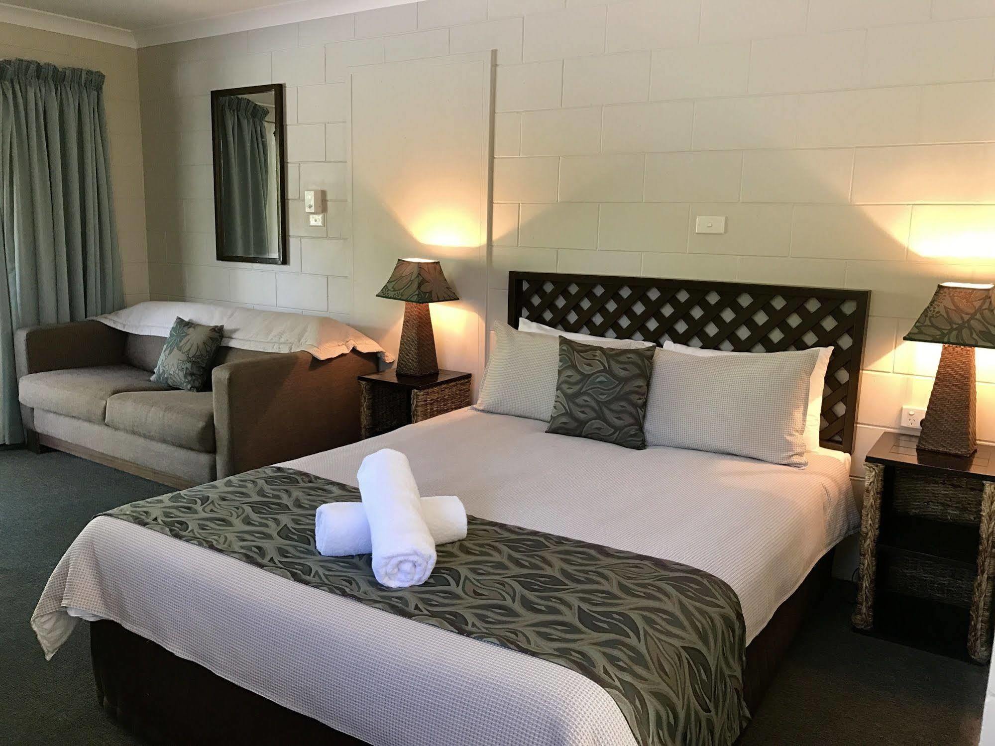 Bramston Beach Motel Εξωτερικό φωτογραφία