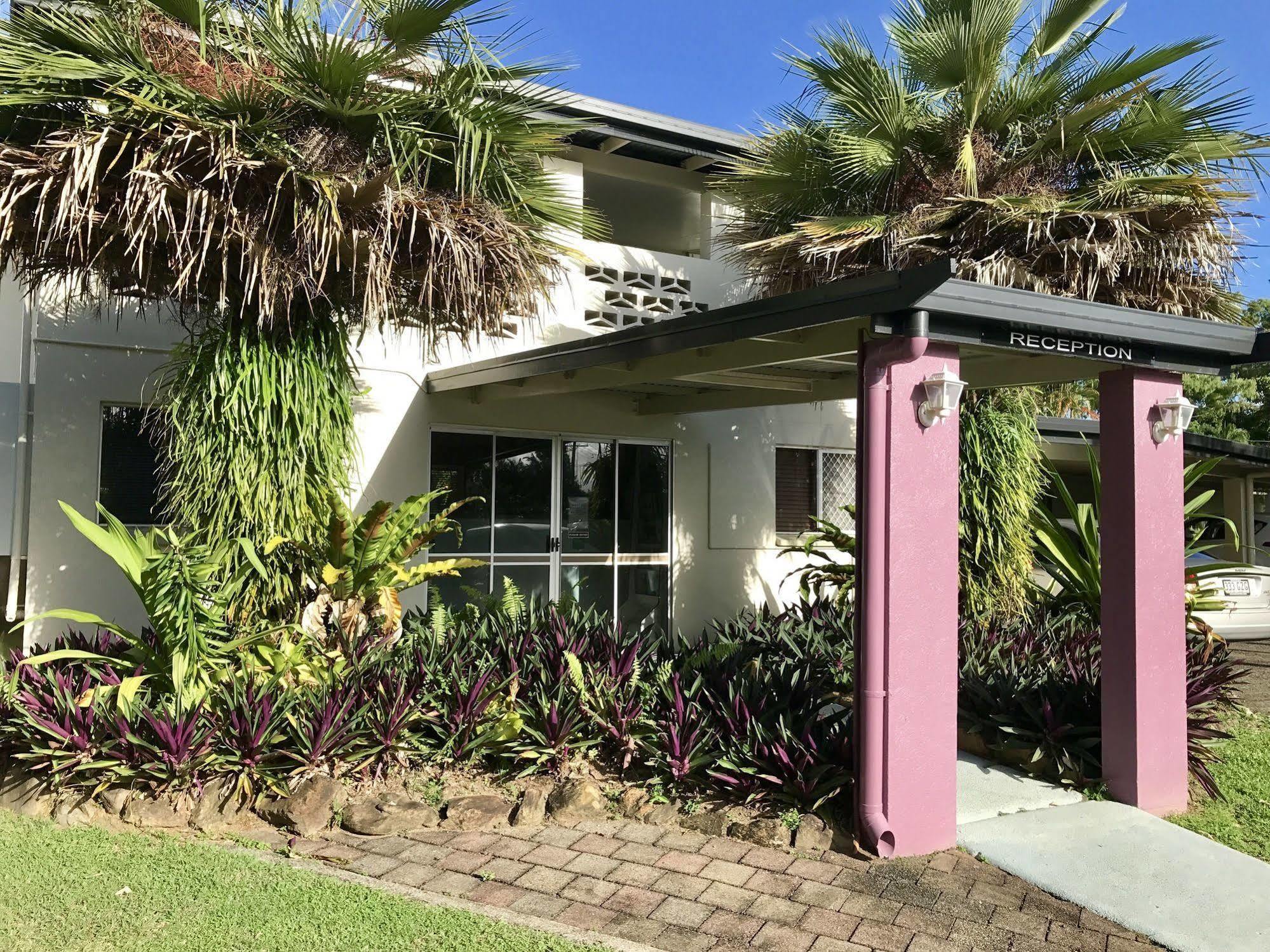 Bramston Beach Motel Εξωτερικό φωτογραφία